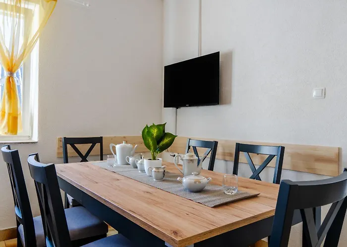 Floreani Appartement *