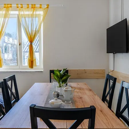 Apartament Floreani Vir