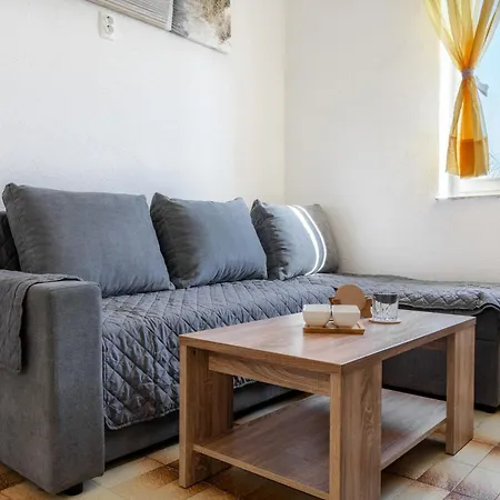 Apartment Floreani